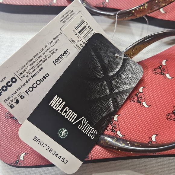 Chicago Bulls Flip Flops Sandal Womens Small Red Black NBA Team Licensed Product - Picture 6 of 7